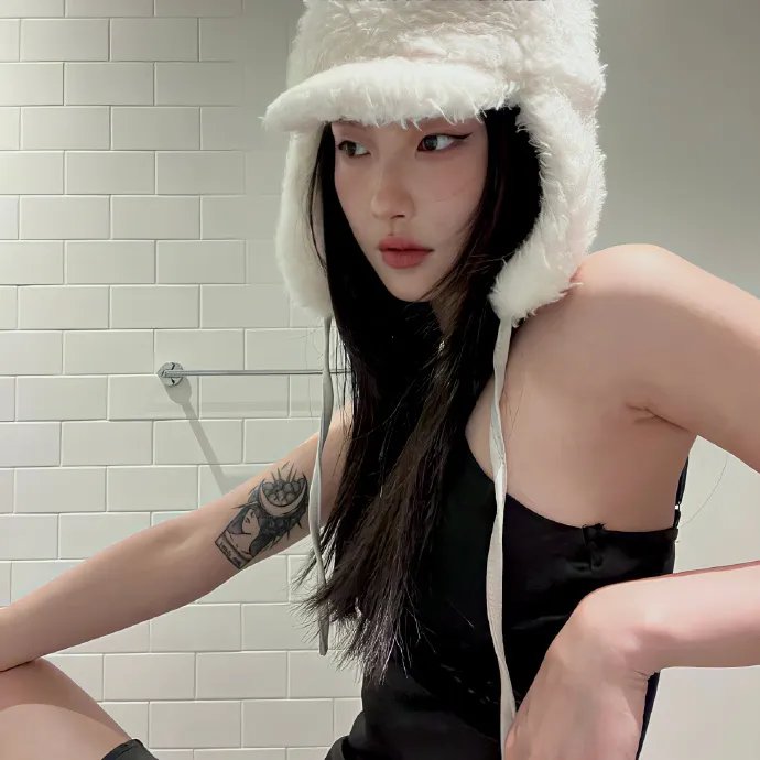 Q版:200斤王妃天天想和离